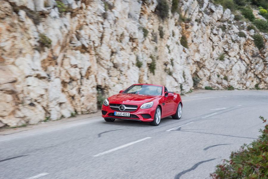  Mercedes-Benz SLC250 d 2016 года  (фото 19 из 27)